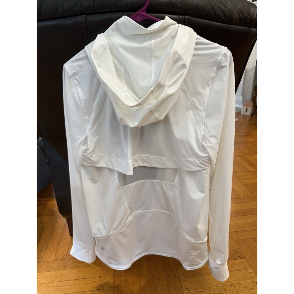 Lululemon Kicking Asphalt FullZip Jacket, Size 8, NWT-White - Picture 2 of 14